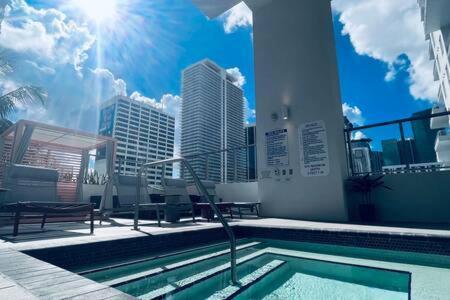 Apartament Heart Of Downtown Miami Studio Pool & Gym Zewnętrze zdjęcie